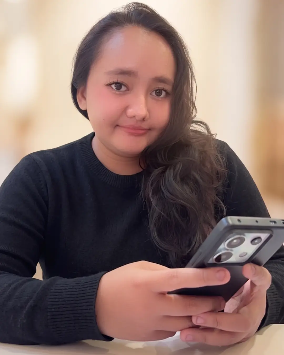 Olivia Angelina, Senior Videographer Imah Furniture